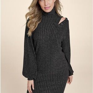 VENUS Dark Gray Ribbed Turtleneck Sweater with Button Accents